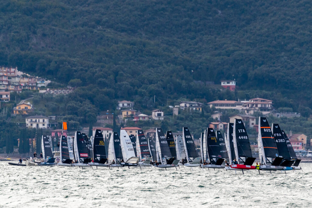 thumb img